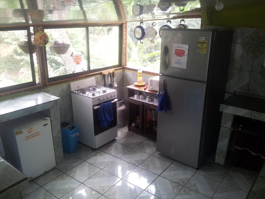 Hostel Monteverde Backpackers מראה חיצוני תמונה