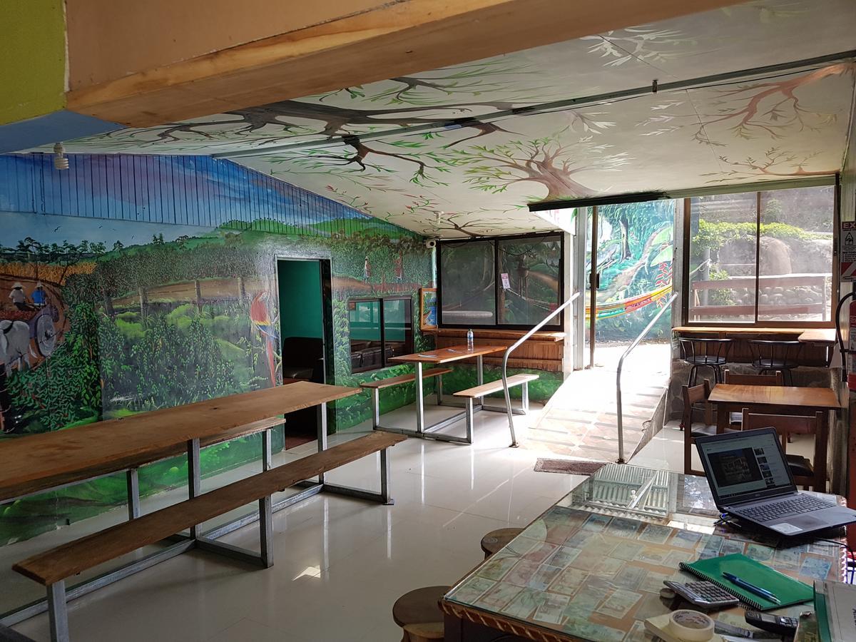 Hostel Monteverde Backpackers מראה חיצוני תמונה